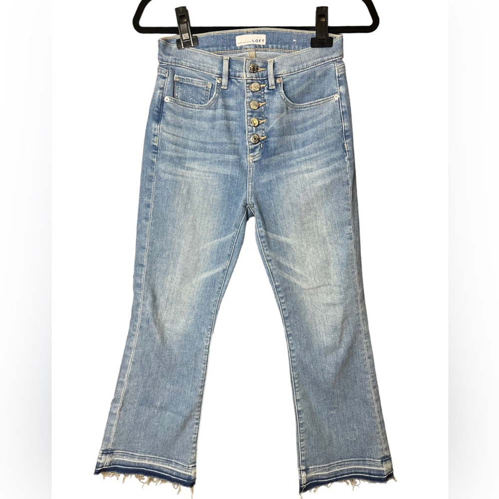 Loft -The Kick Crop Button Front  High Rise Distressed Blue Denim  Size 4/27